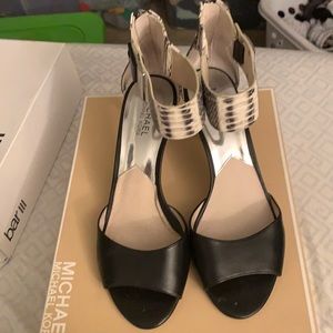 Black/White MK Mini heels